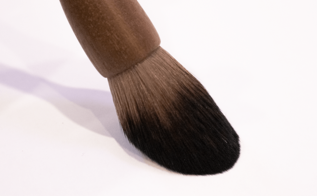 Gaia Brush - vegan blush brush